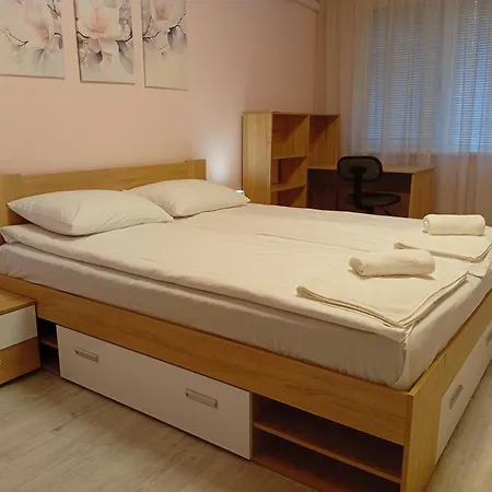 דירה P51 - Modern 2 Bedroom *