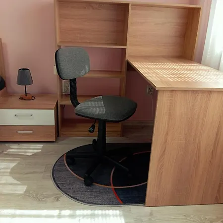 P51 - Modern 2 Bedroom *