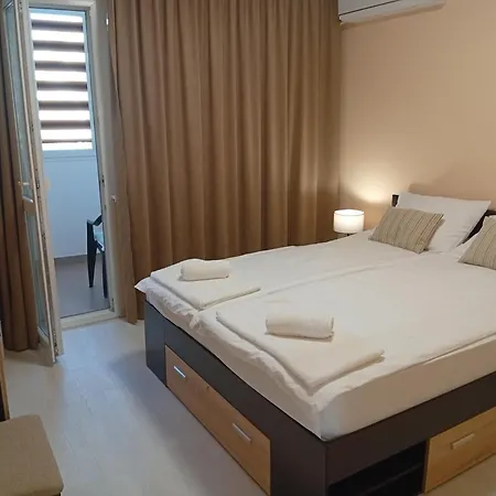 P51 - Modern 2 Bedroom 아파트 *