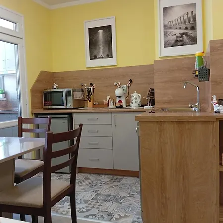 P51 - Modern 2 Bedroom 아파트